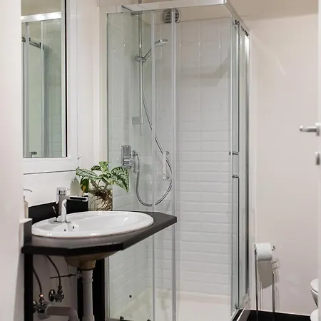 Casa G: Design Apartment Genoa