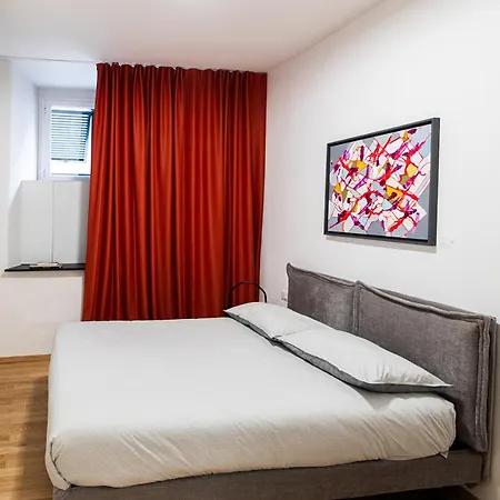 Apartment Casa G: Design Genoa